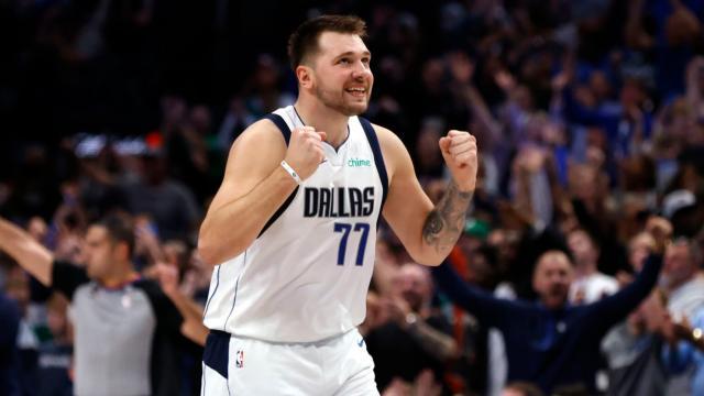 复出首战轰下36分13助攻 东契奇接棒欧文带队连胜