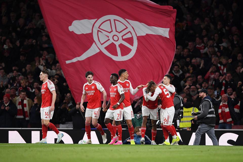 曼城崩盘！近4场仅1胜+被保级2队逼平 落后9分：英超夺冠概率剩2%